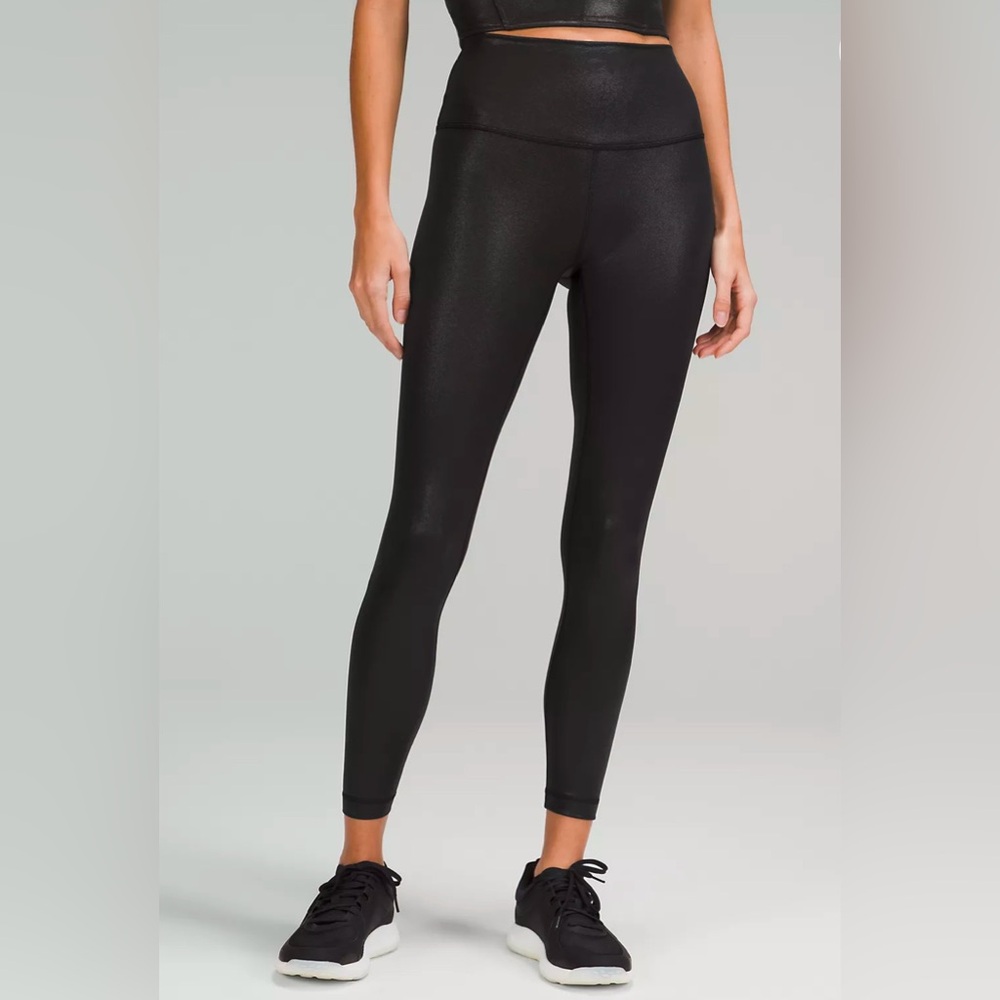 NWOT Lululemon Wunder Train High-Rise Tight 25" Foil